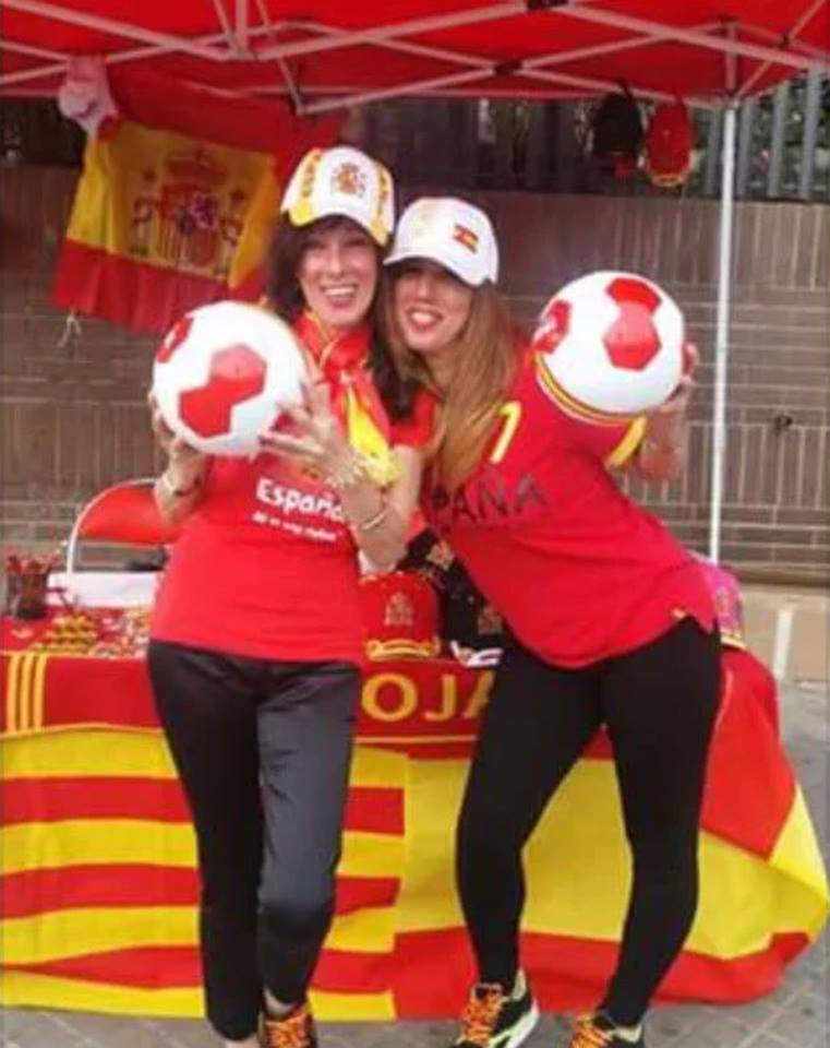 Estas son las dos chicas agredidas por unos salvajes en Barcelona