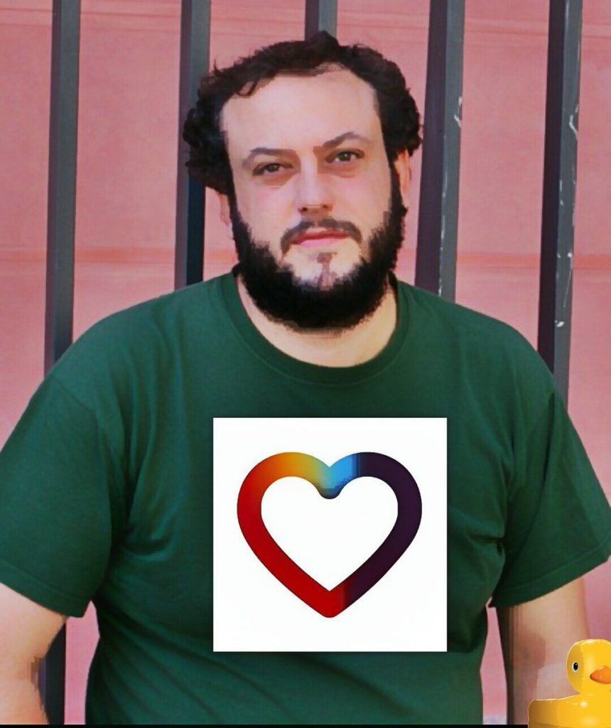 Qué camiseta le va más a un podemita
