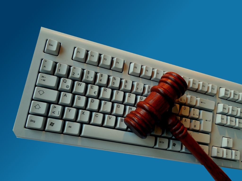 ciberacoso-y-su-relacion-con-el-derecho-al-olvido