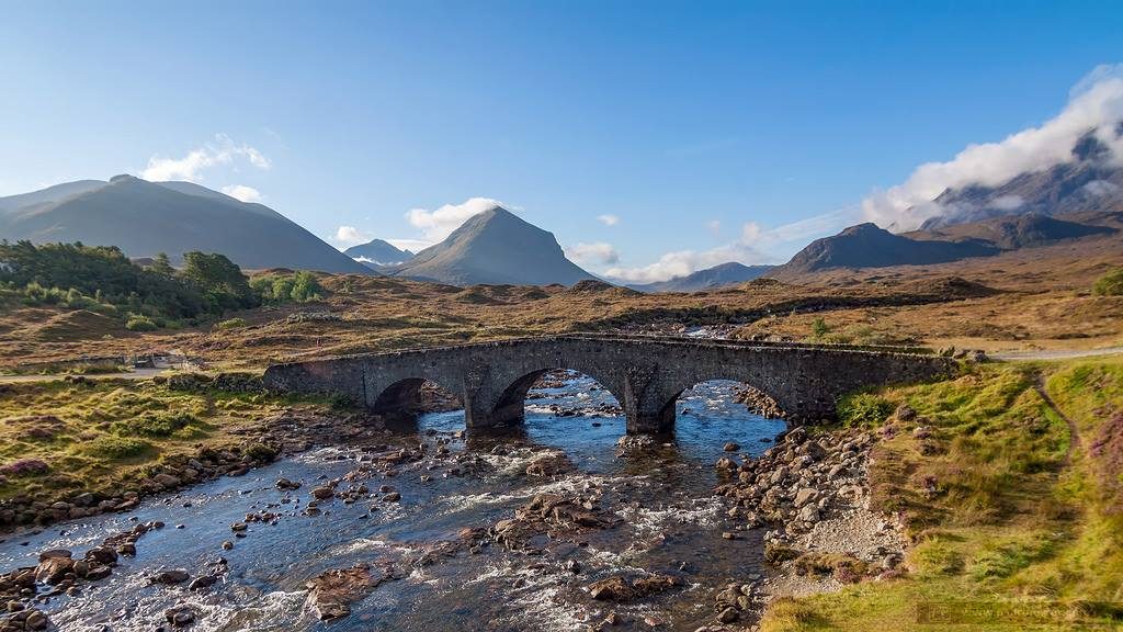 LA LEYENDA DEL LAGO SLIGACHAN