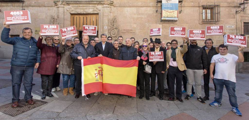 80.000 firmas conseguidas para que devuelvan lo robado del Archivo de Salamanca