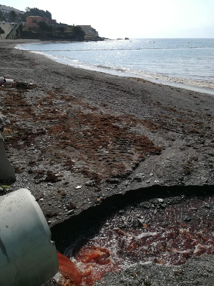 Esta es la playa de La Almadraba en Ceuta