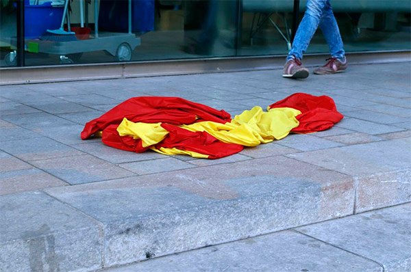 La bandera española en Gerona