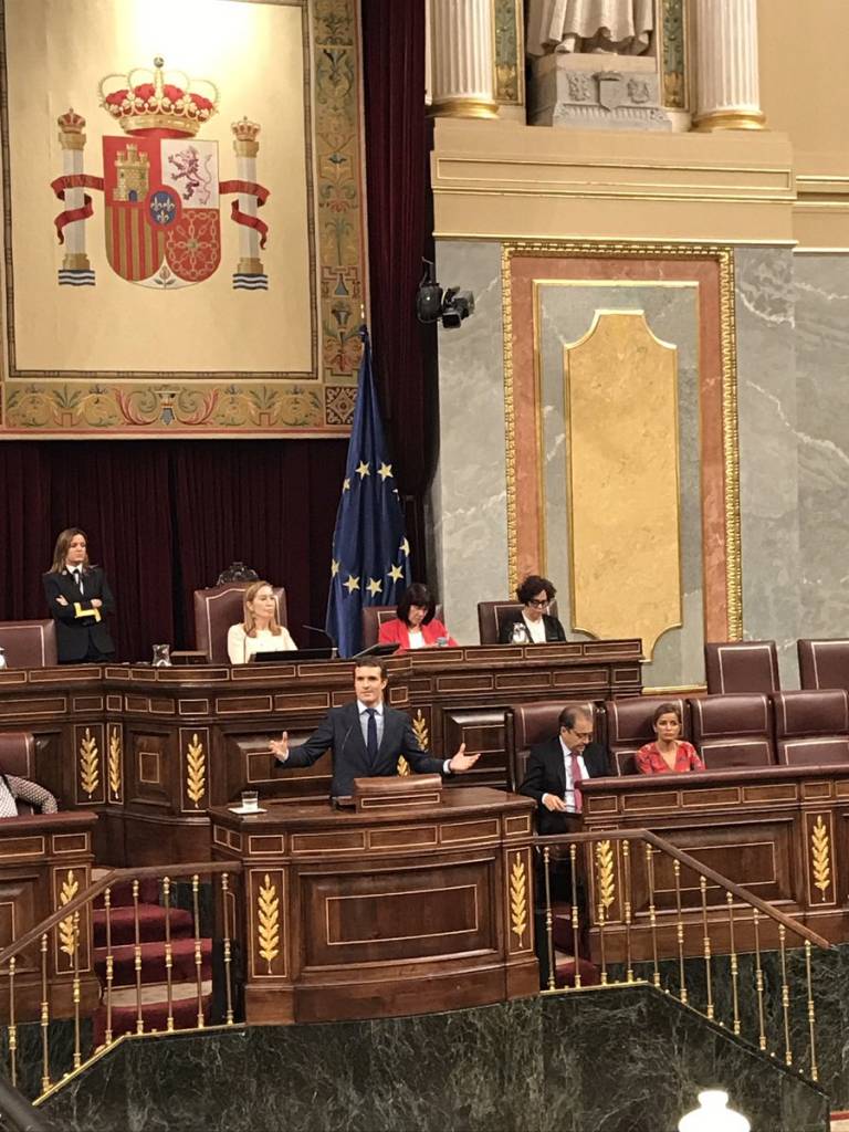 fiasco del Gobierno okupa, desmonta sus mentiras y fraudes y de paso le da otro repaso a su presidente