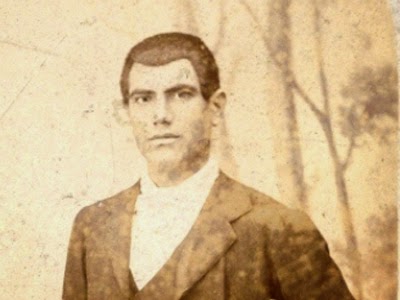 Manuel Rodríguez García, cantaor de la más pura raza gitana, más conocido por MANUEL CAGANCHO
