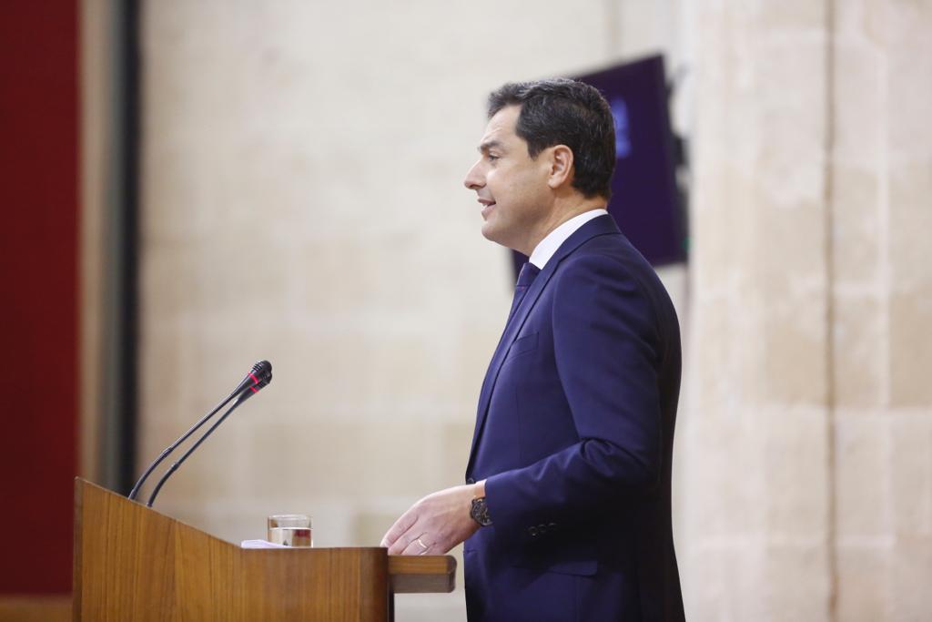 Los andaluces nos sentimos parte esencial de España. No se entiende Andalucía sin España ni se entiende España sin la contribución histórica, social y humana de los andaluces.