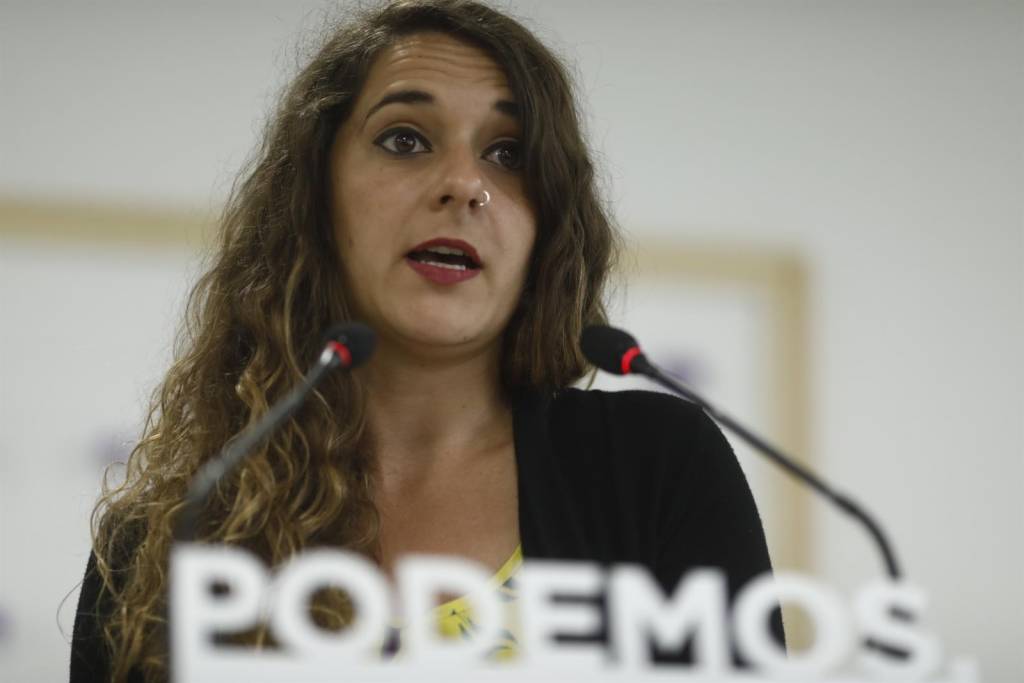 Noelia Vera, (Podemos) justifica los escraches que sufrió la vicepresidenta del Gobierno, Soraya Sáenz de Santamaría