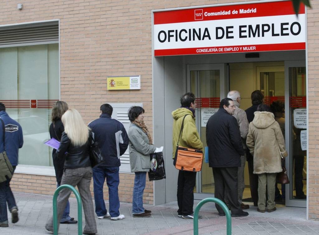Exigencia del Ministro de trabajo para que se den “YA” las ayudas