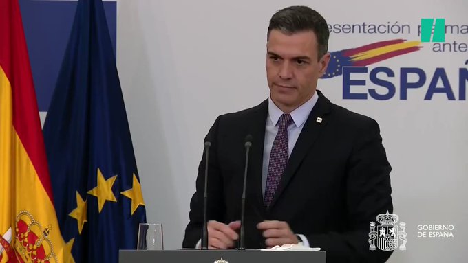 Ante los Vendepatrias los españoles debemos urgentemente manifestarnos en la calle